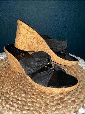 Italian shoemaker wedges - women’s size 9